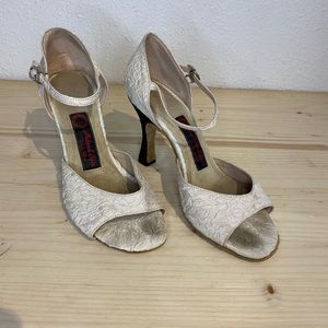 Salsa dancing shoes